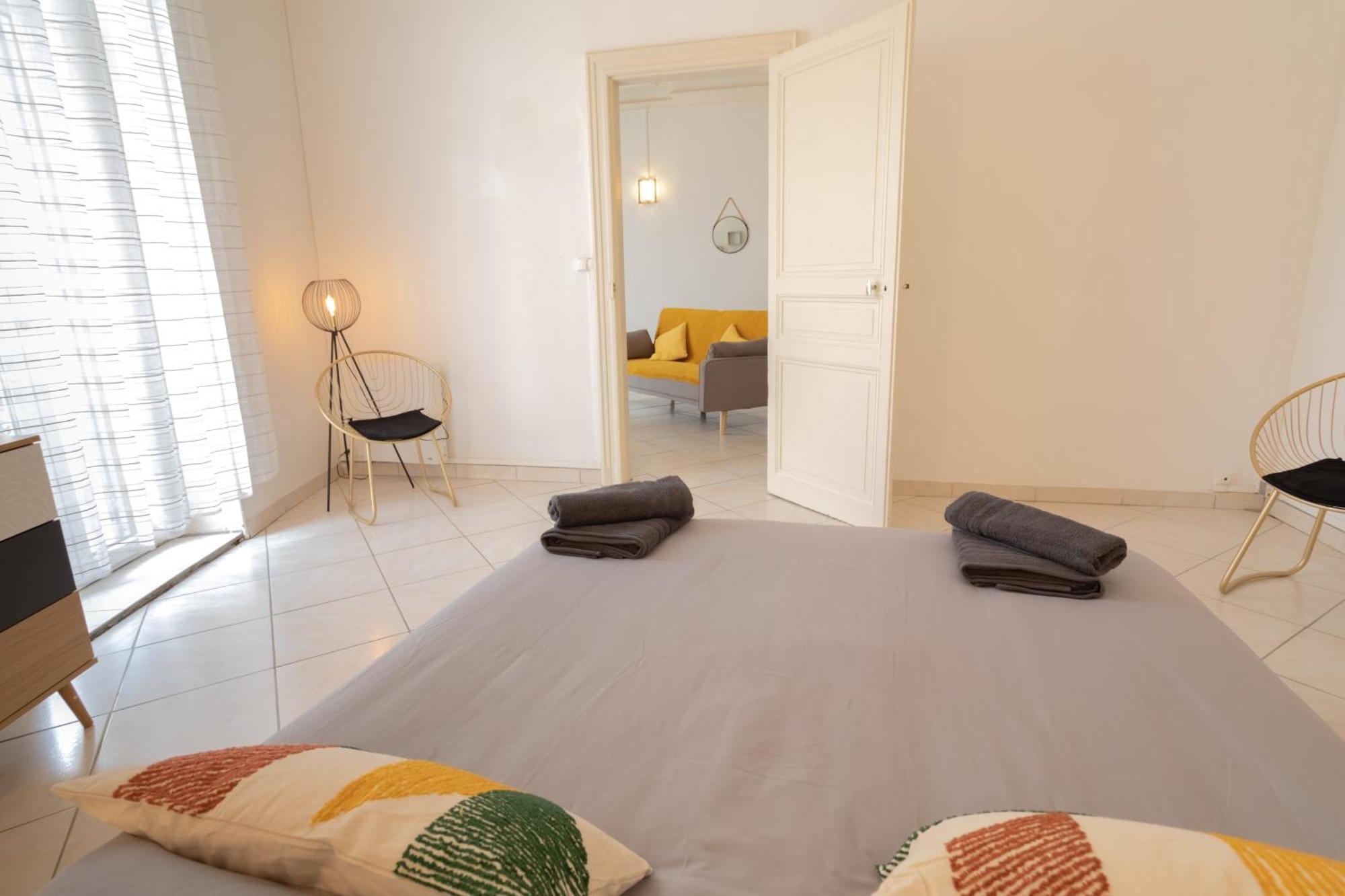 Le Albert 1Er Beziers Appartements Tout Equipes Béziers Exterior foto