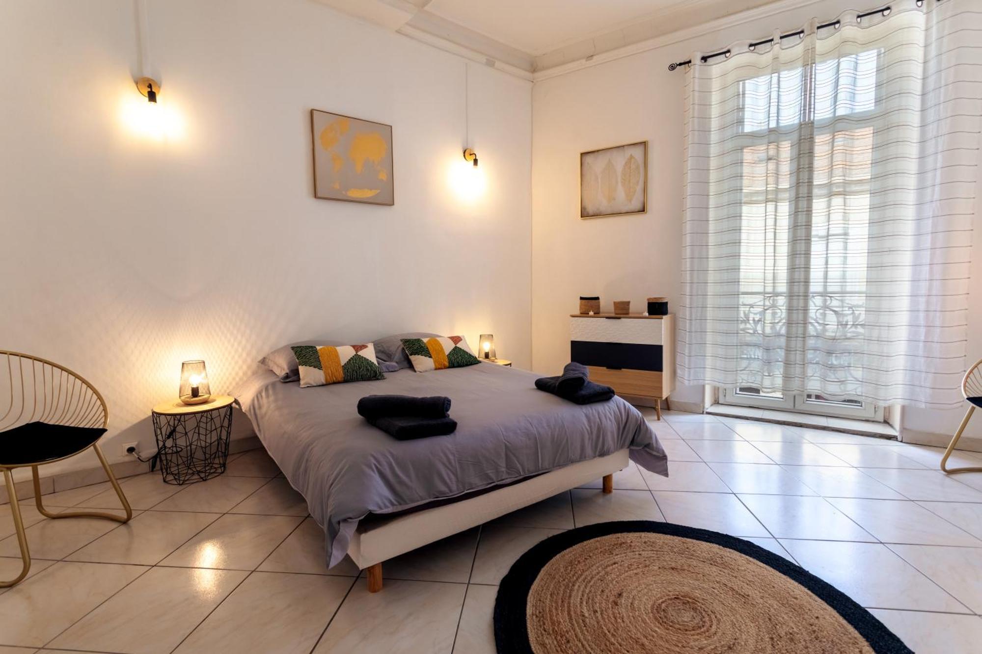 Le Albert 1Er Beziers Appartements Tout Equipes Béziers Exterior foto