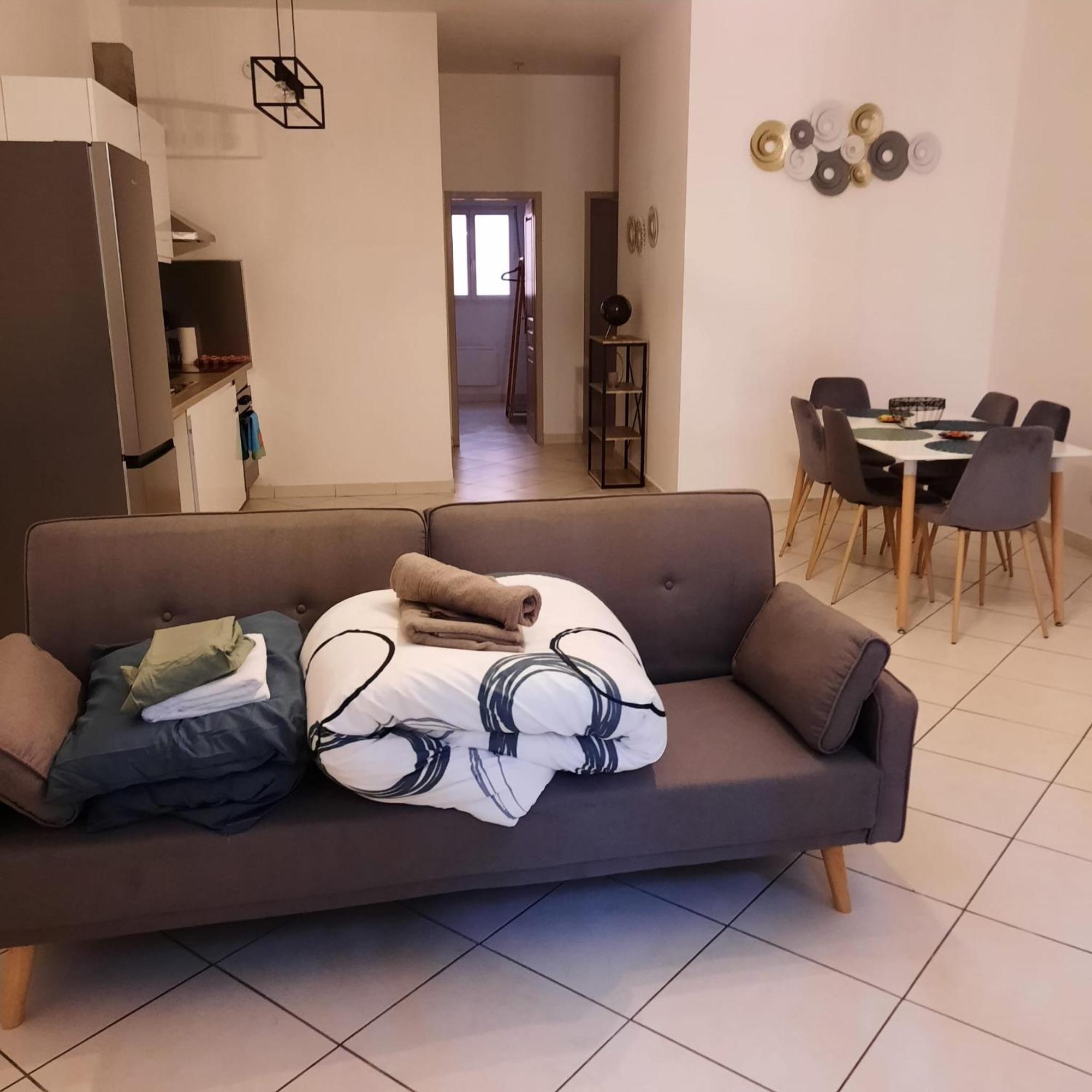 Le Albert 1Er Beziers Appartements Tout Equipes Béziers Exterior foto